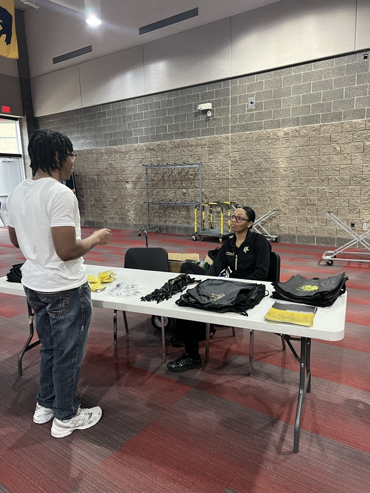 Today Ecorse Community High School had their annual College and Career Day. We had various College and community representation.