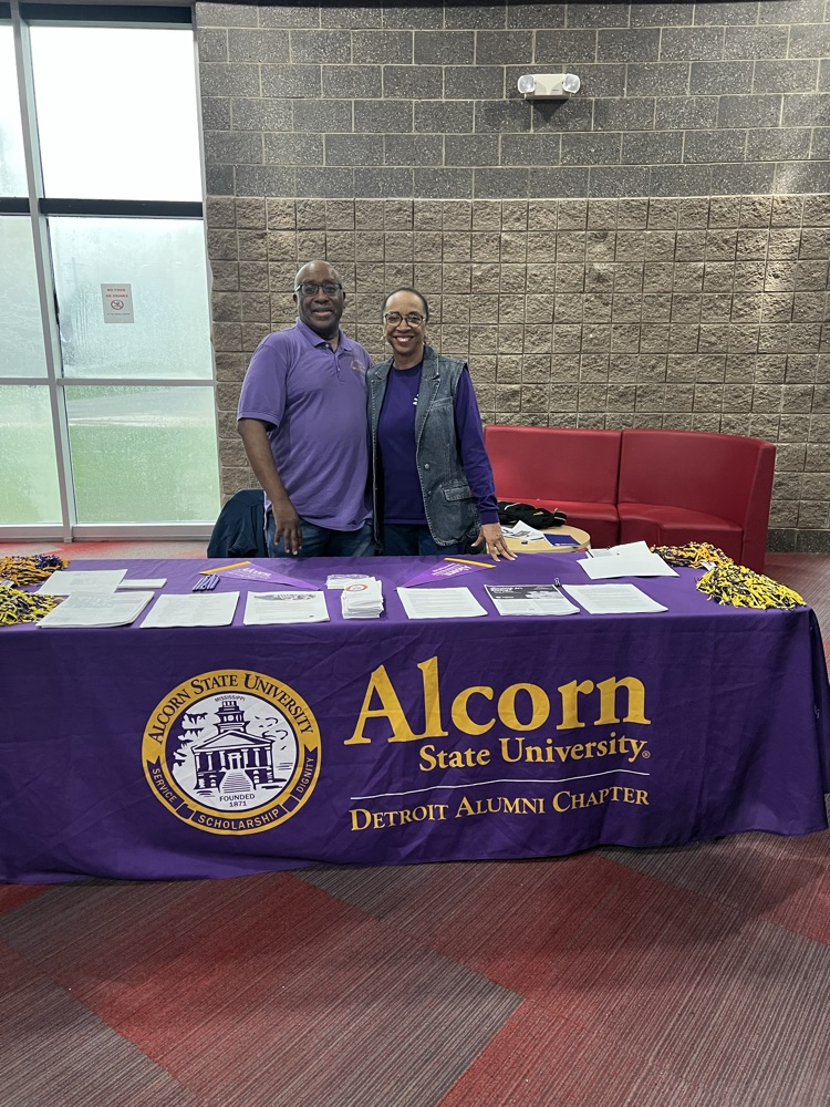 Today Ecorse Community High School had their annual College and Career Day. We had various College and community representation.