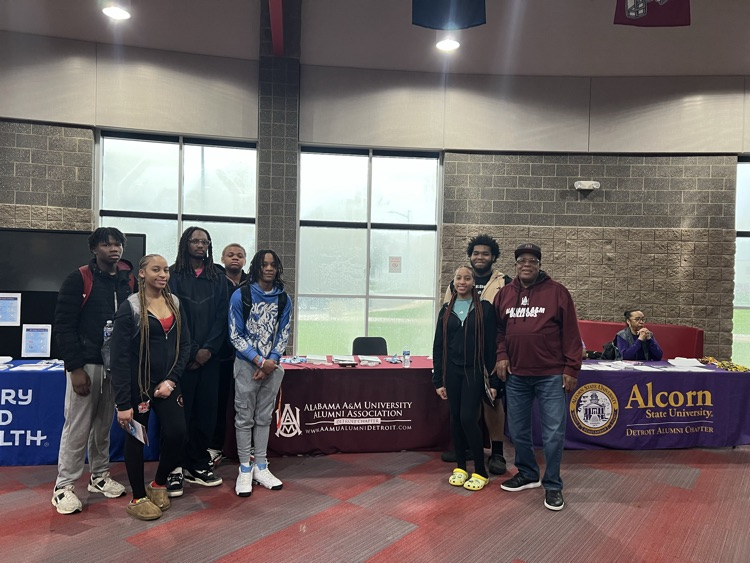 Today Ecorse Community High School had their annual College and Career Day. We had various College and community representation.
