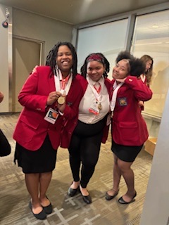 Skills USA Gold winners
