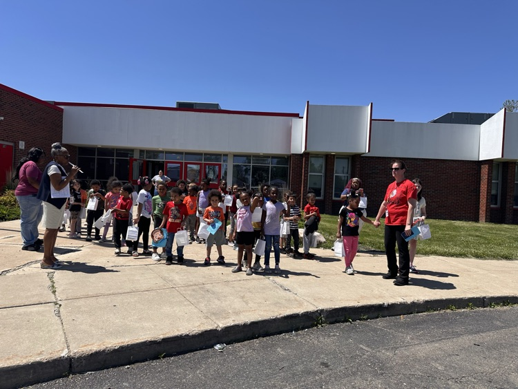 Kinders at Bunche