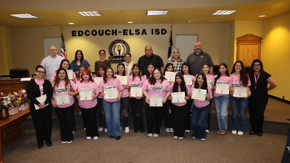 🎉 Board Recognition: EEHS Cosmetology Seniors 🎉