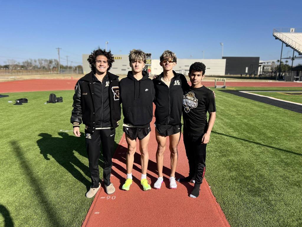 Congratulations to our 1600 meter relay placing 6th🏅 L-R Gabriel Guzman, Joseph Aguiñaga, Juan Aguiñaga Jr, Santiago Vidana.