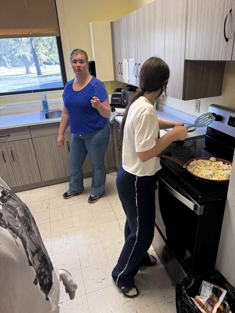 students cooking