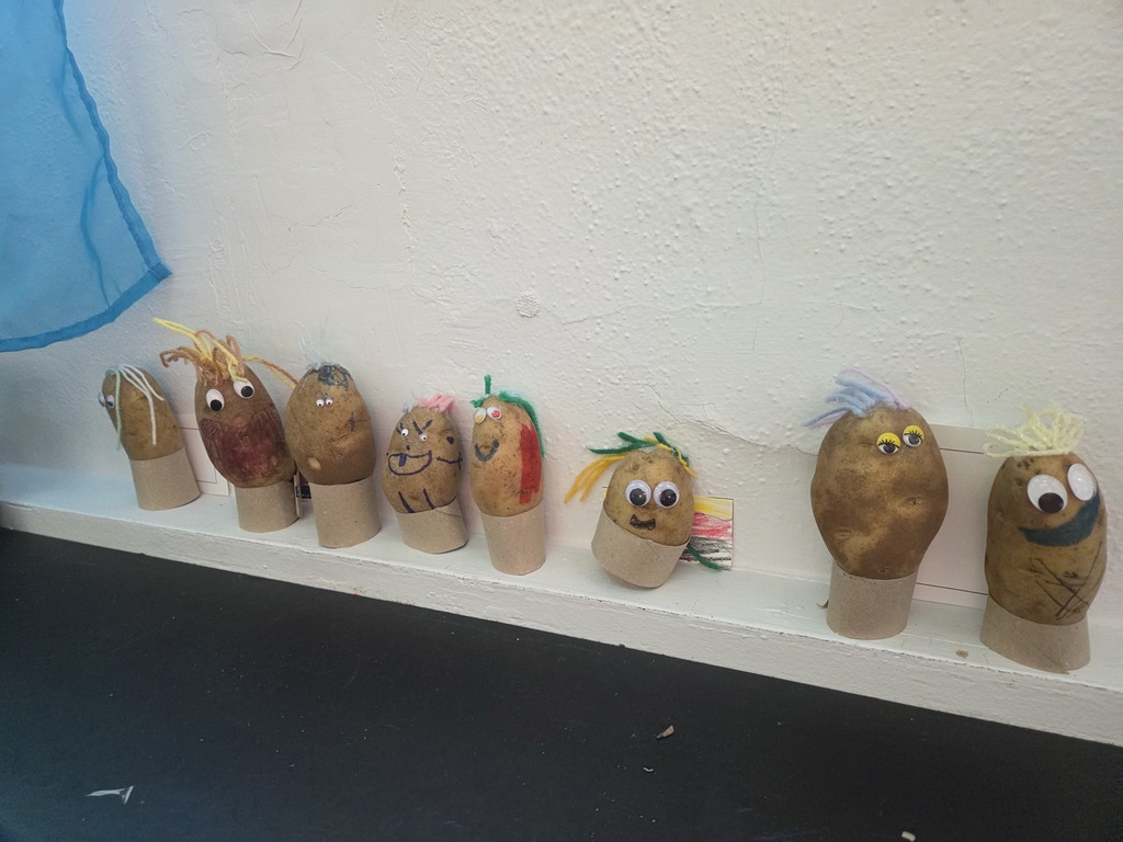 8 potatoes 