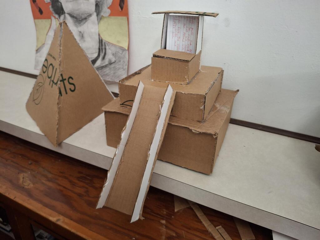 ziggurat & pyramid