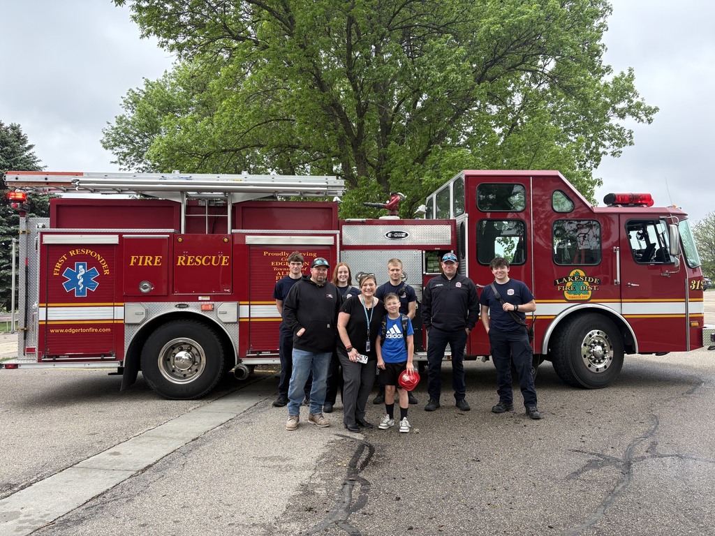 Group photo in front of the Lakeside Fire Truck
