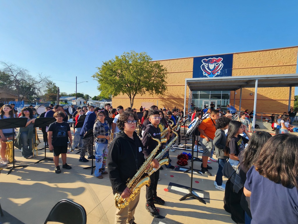 Charger Band performs at the Salsa Bowl Pep Rally