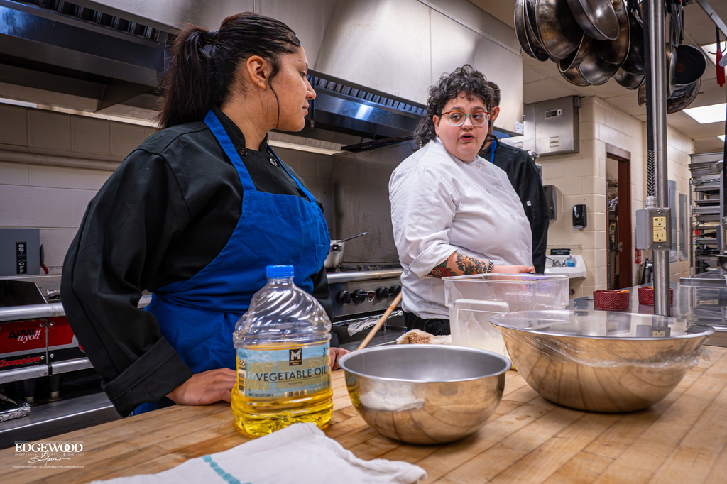 MHS culinary students