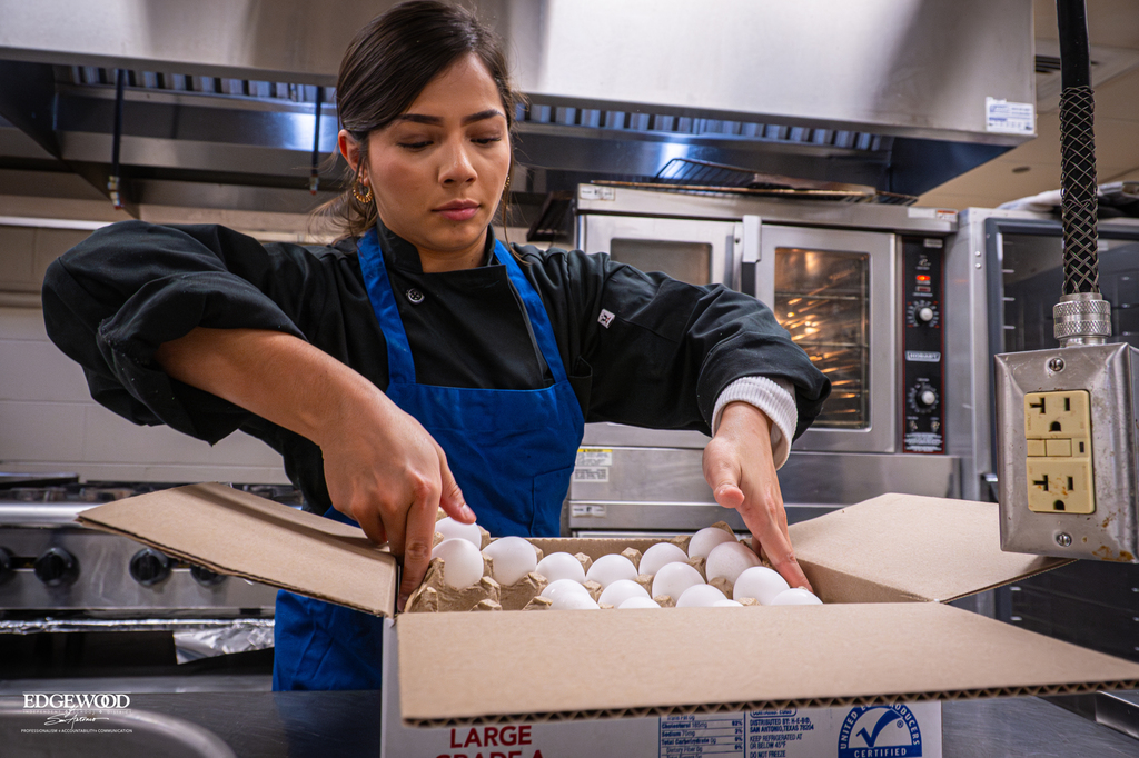 MHS culinary students