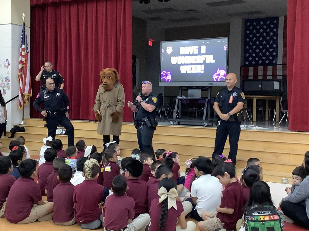 Start your child’s educational journey at a school that inspires, challenges, and supports them. Enroll in Roy Cisneros Leadership Elementary today!