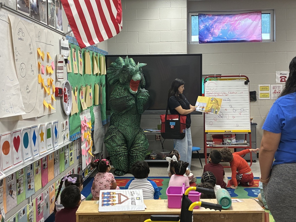 Thank you to our Memorial High School students for coming for their: Dino Read, Future Teachers Beinging Reading to Life! Special thanks to their teacher, Cynthia Ramirez-Lopez for making it happen!