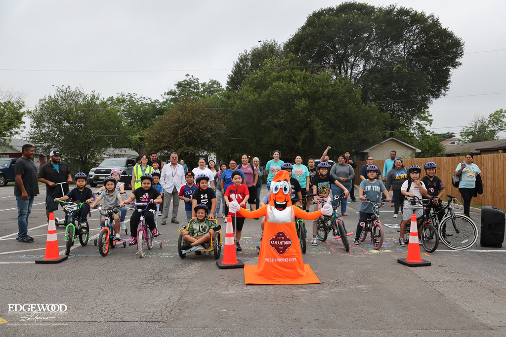 Walk, Bike & Roll to School Day at RDLA