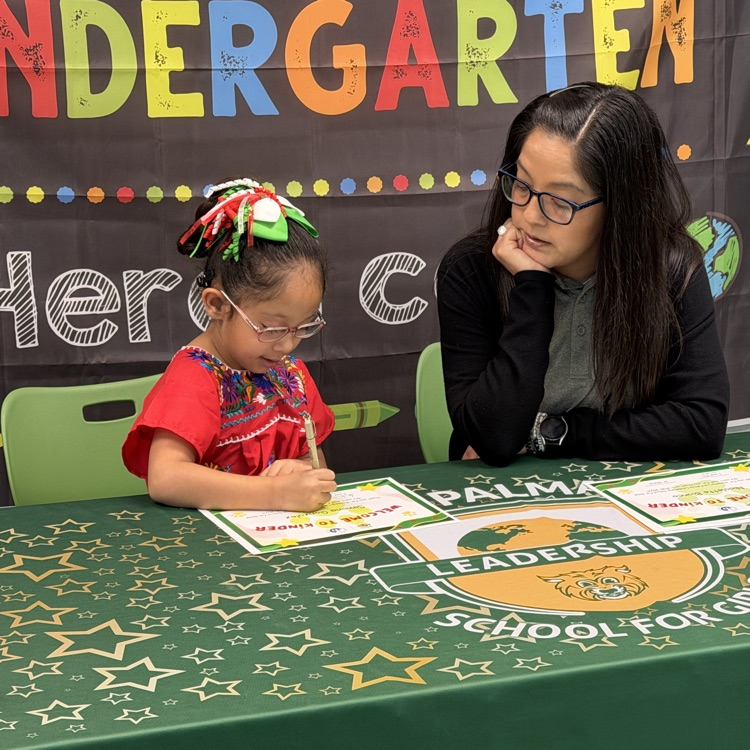 Kinder signing