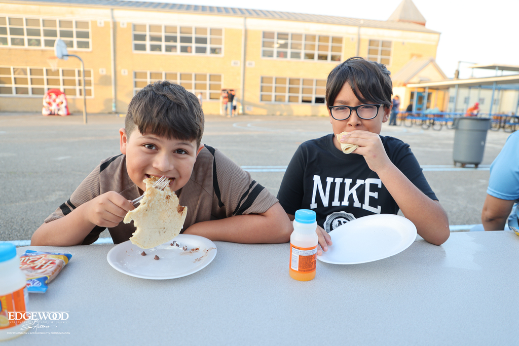 5th Grade Rise & Shine at LPES