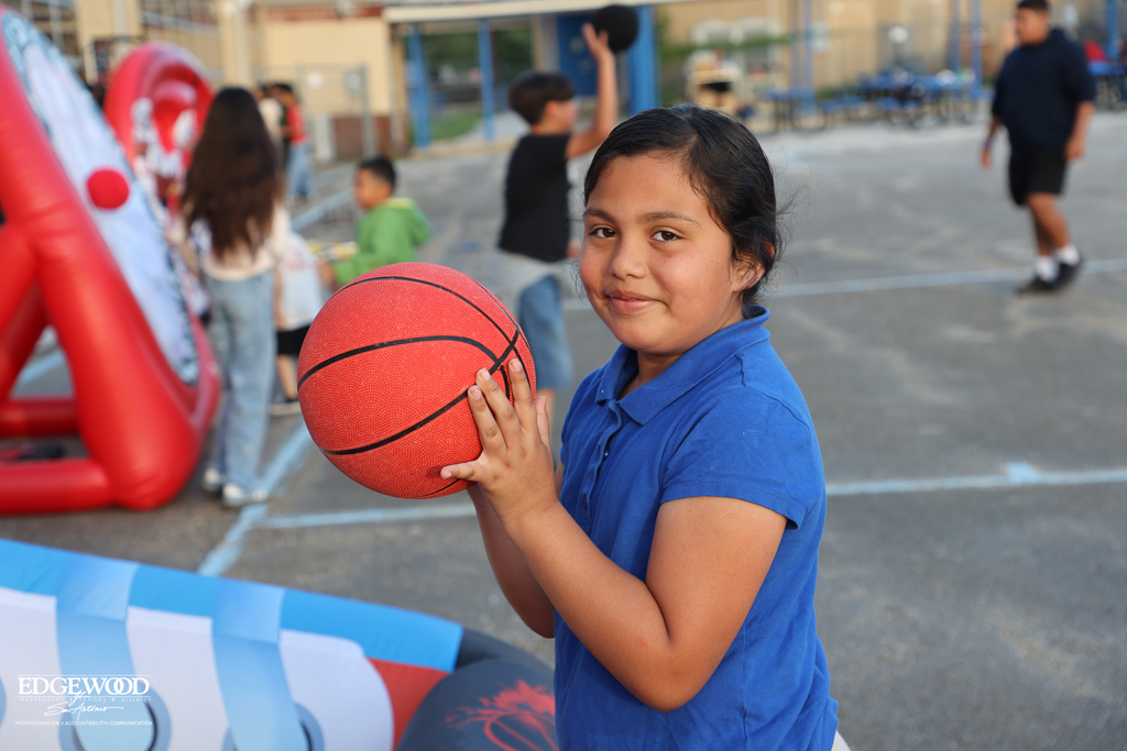 5th Grade Rise & Shine at LPES
