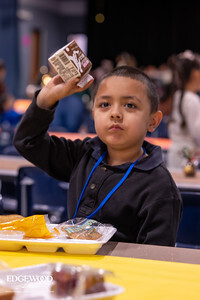 Student having lunch 
