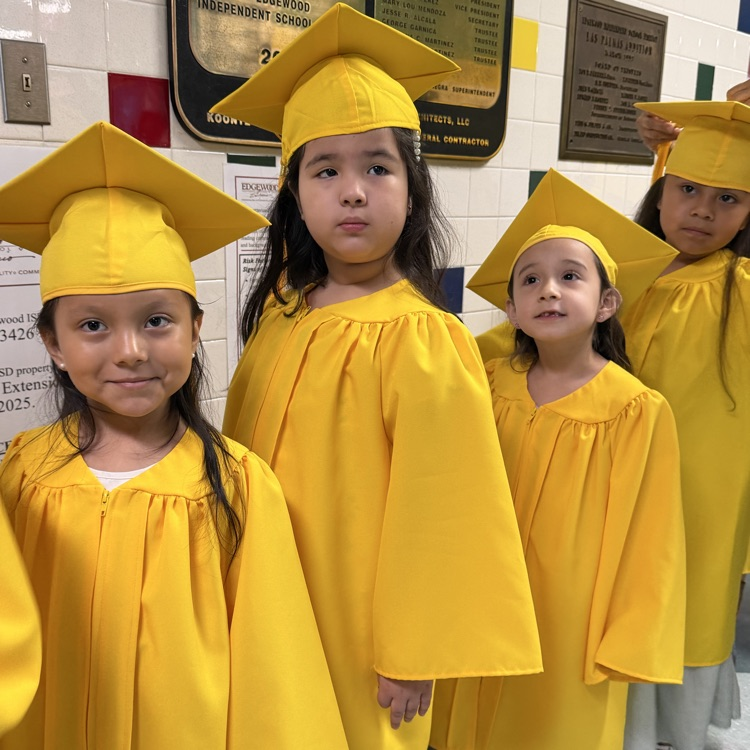 Kinder graduation