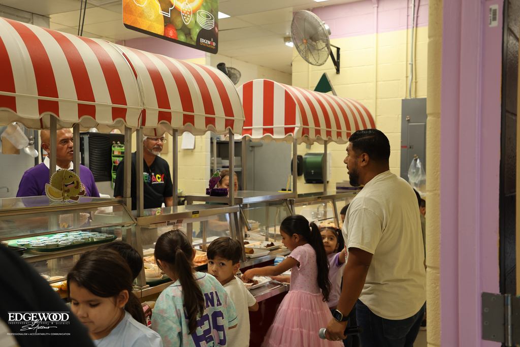 Breakfast at Perales