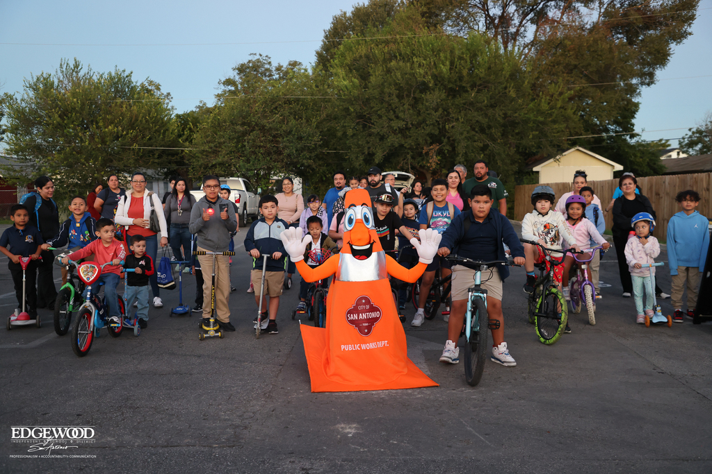 walk and bike to school day with RDLA 