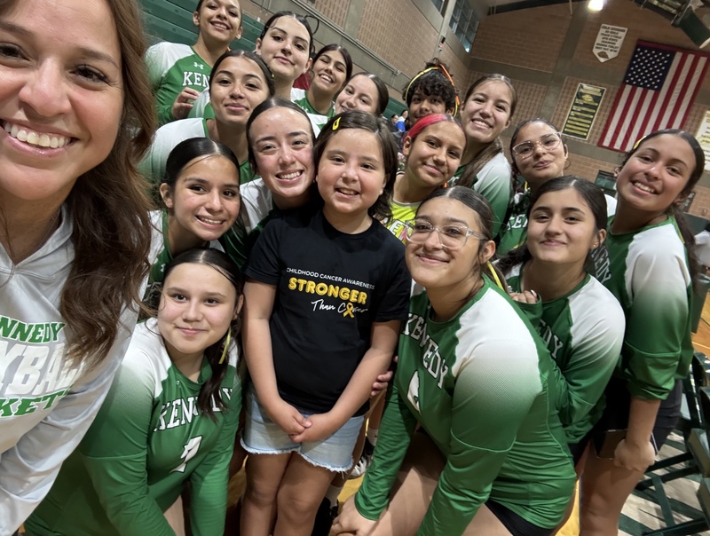 rocket volleyball selfie with Annie