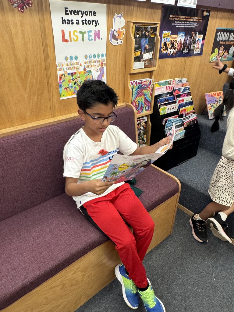 Edison Book Mobile