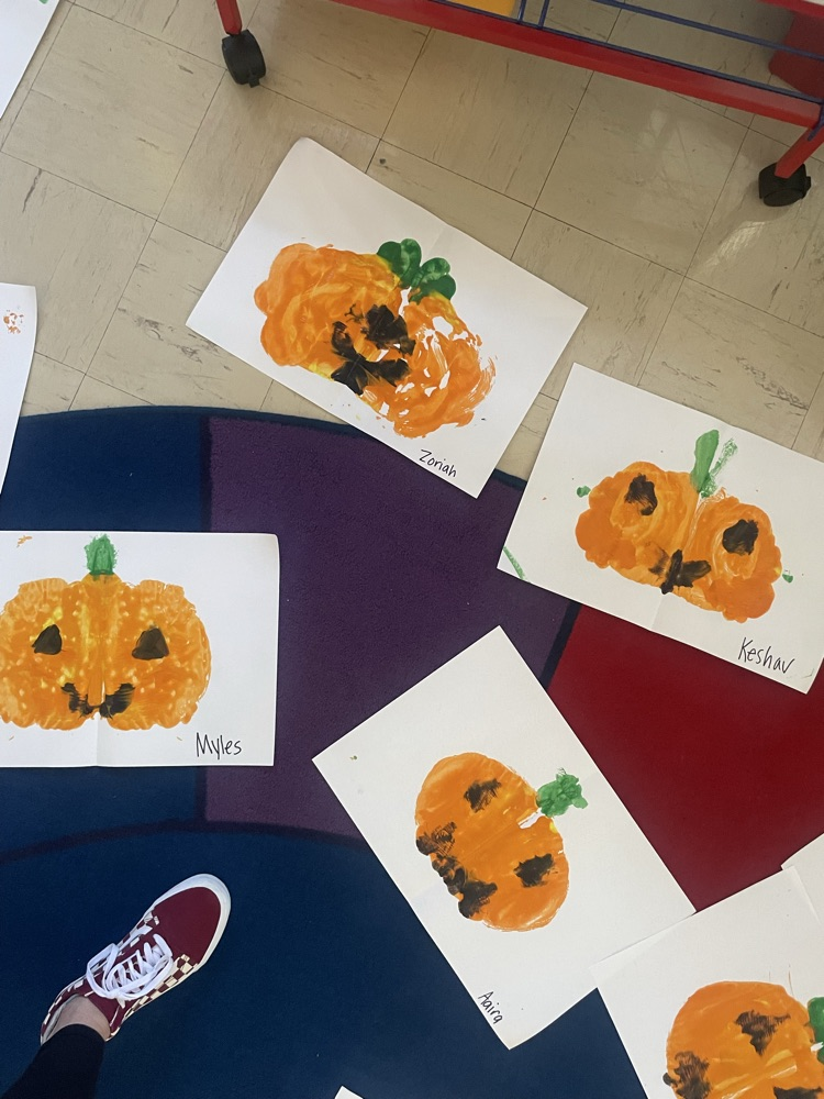 Fjnished symmetry pumpkin projects