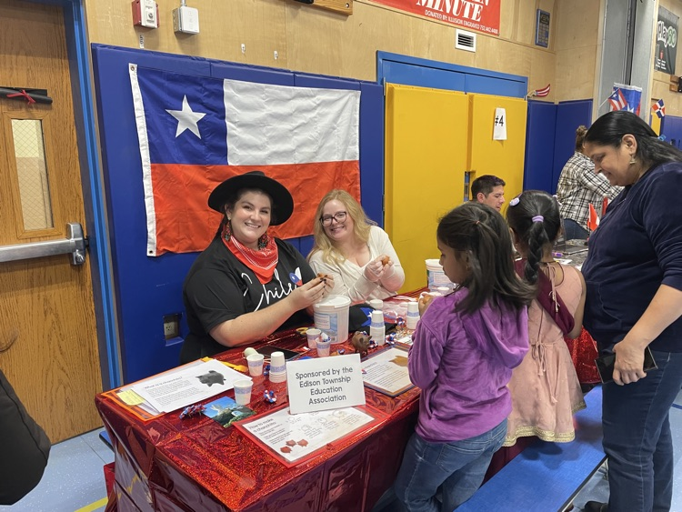 the Chilean table