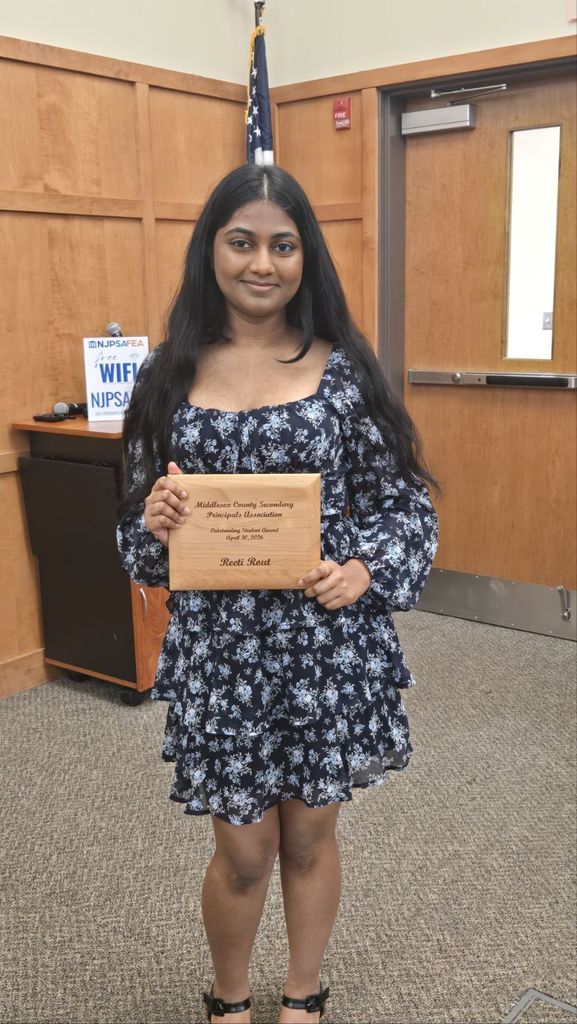 Congratulations to Reeti Rout for receiving JPS's Outstanding Student Award at the Middlesex County Secondary Principals' Association Banquet.