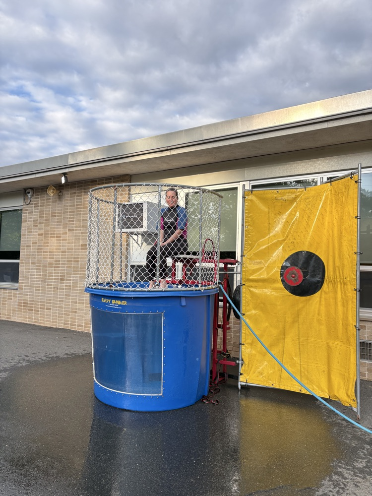 dunk tank simple machine