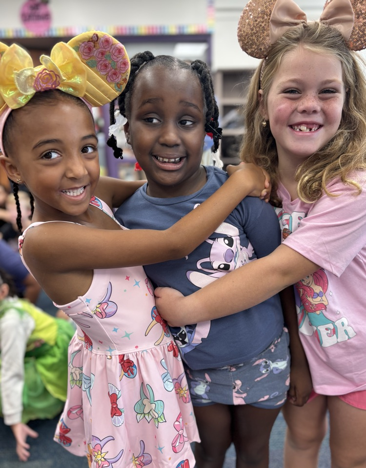 first grade students in Disney gear 