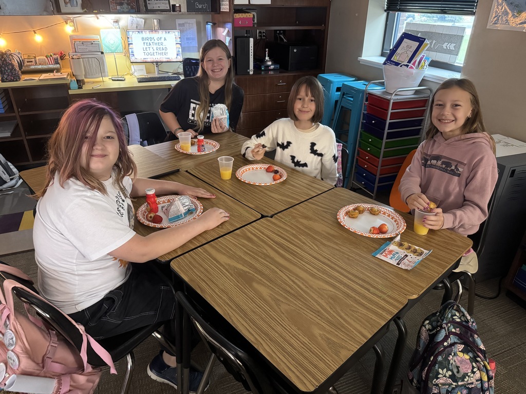 5th grade book club members