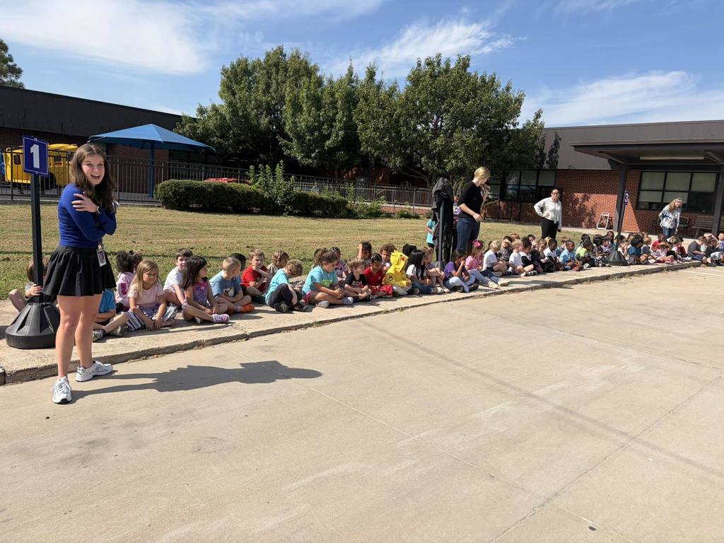 Kinder was visited by the Fire Dept.