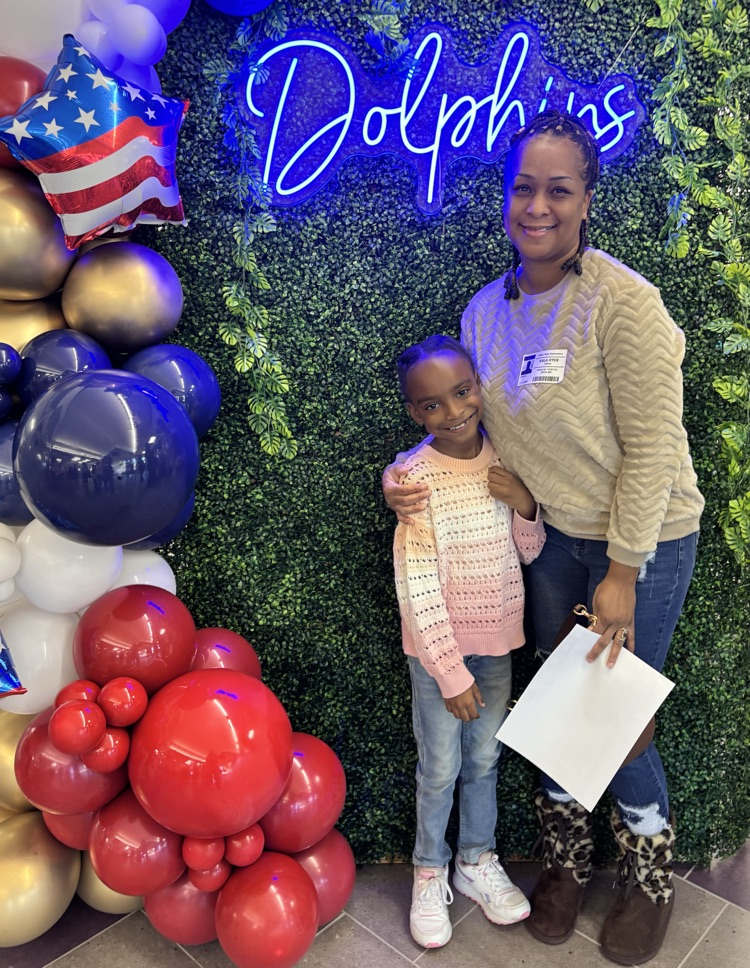 student with mom veteran 