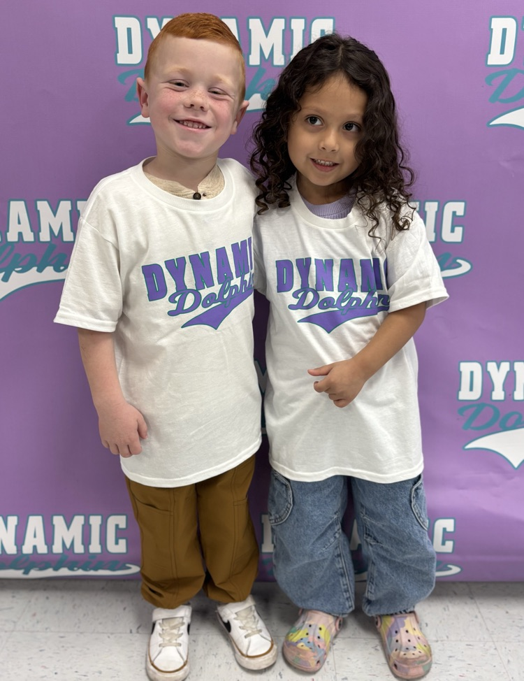 pre k students receiving respect award 