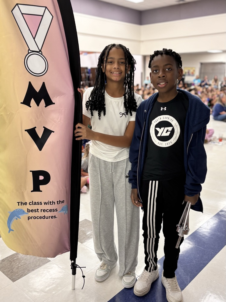 students with mvp flag 