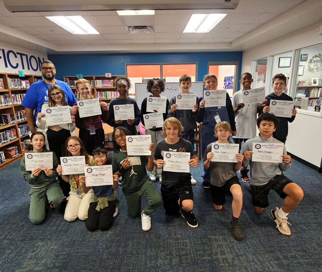 7th Grade Eagles Nest recipients.