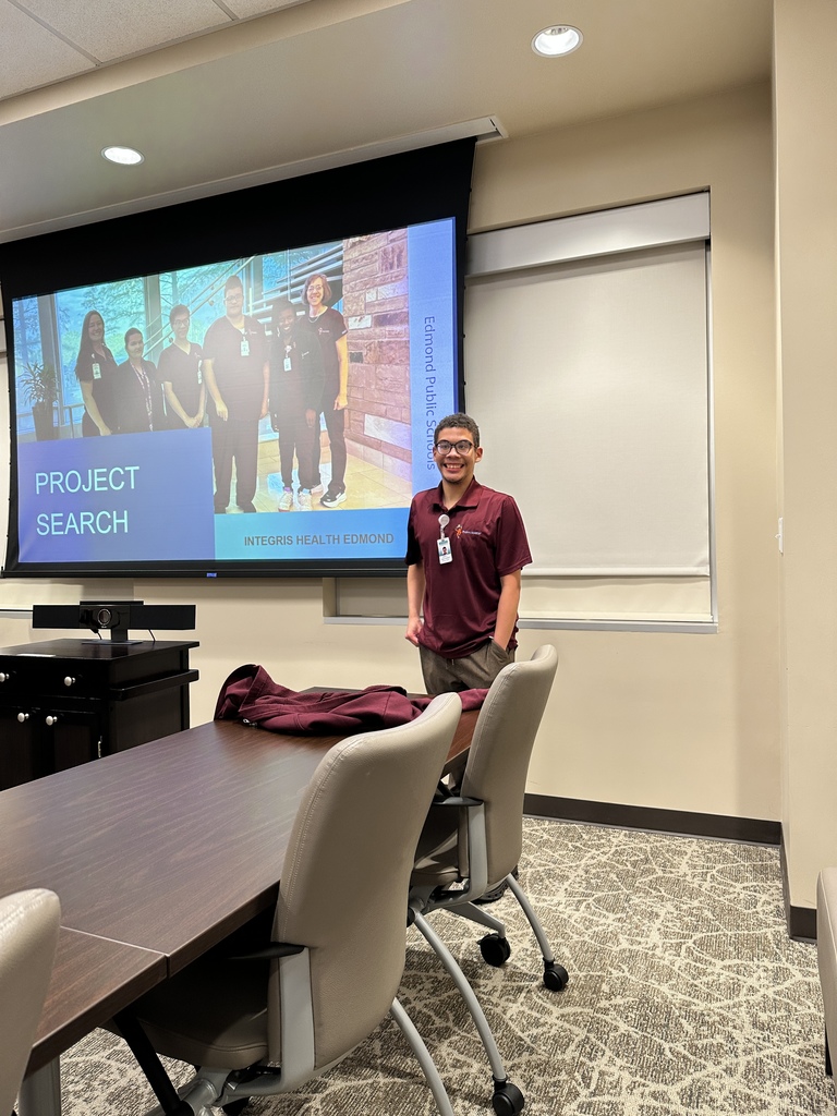 Intern presenting at the Information Night