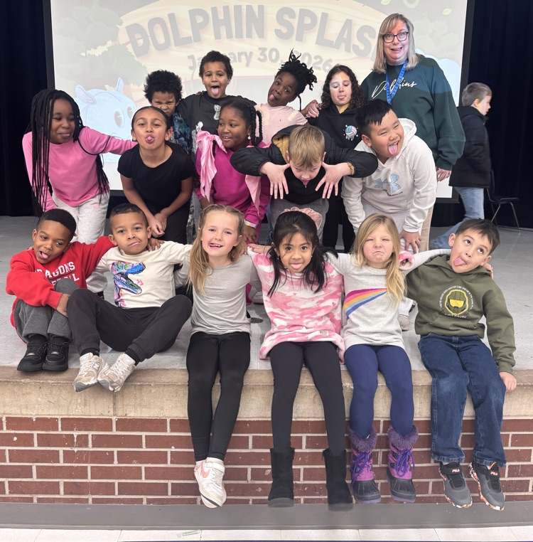 Mrs Krist’s class doing silly faces 