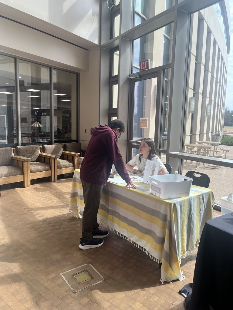 Intern talking to a vendor