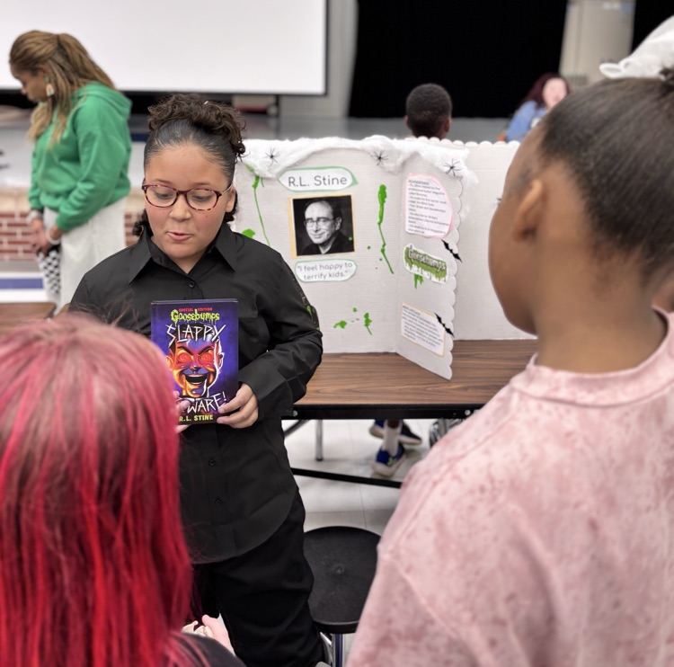 student dressed as rl stine 