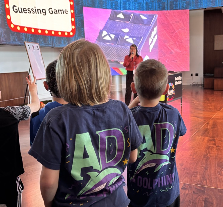 students playing a guessing game at FAM 