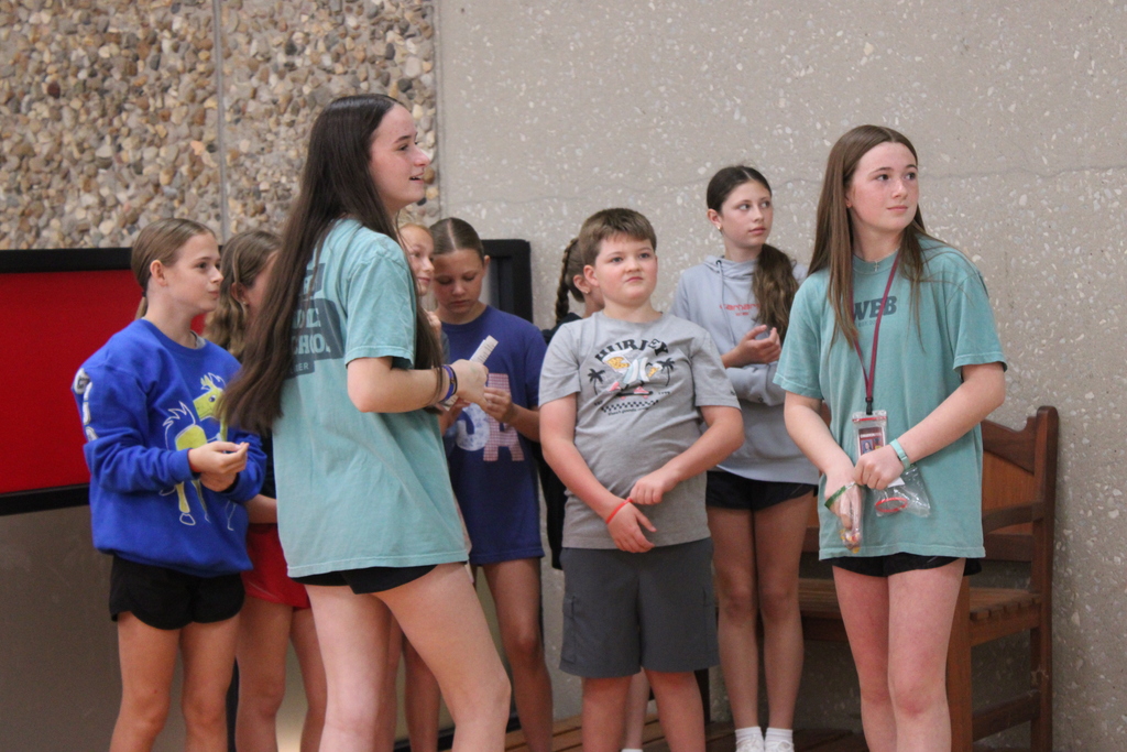 8th Web leader giving tour to 5th graders