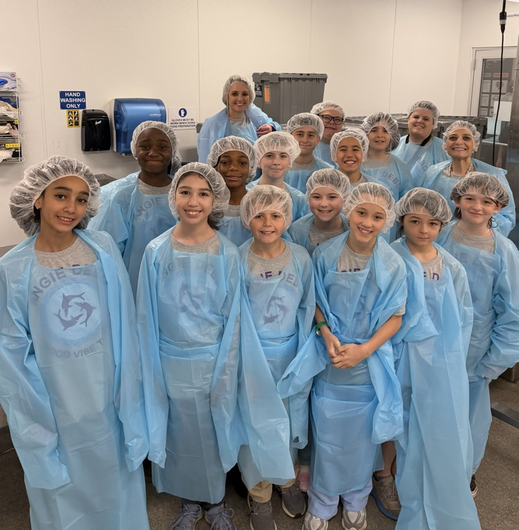 students at food bank
