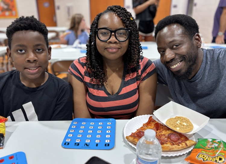 family at bingo 