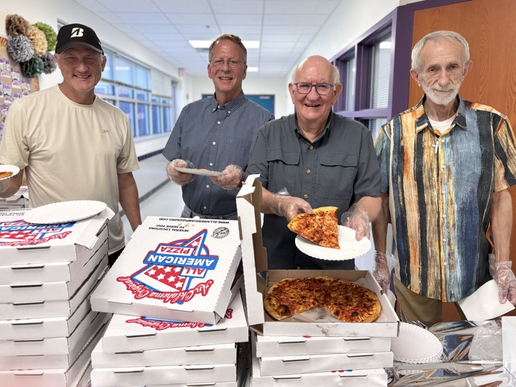 volunteers for bingo 