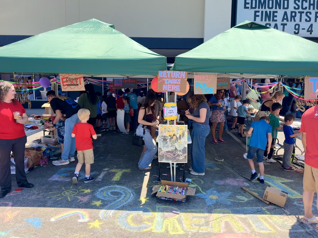 student art station