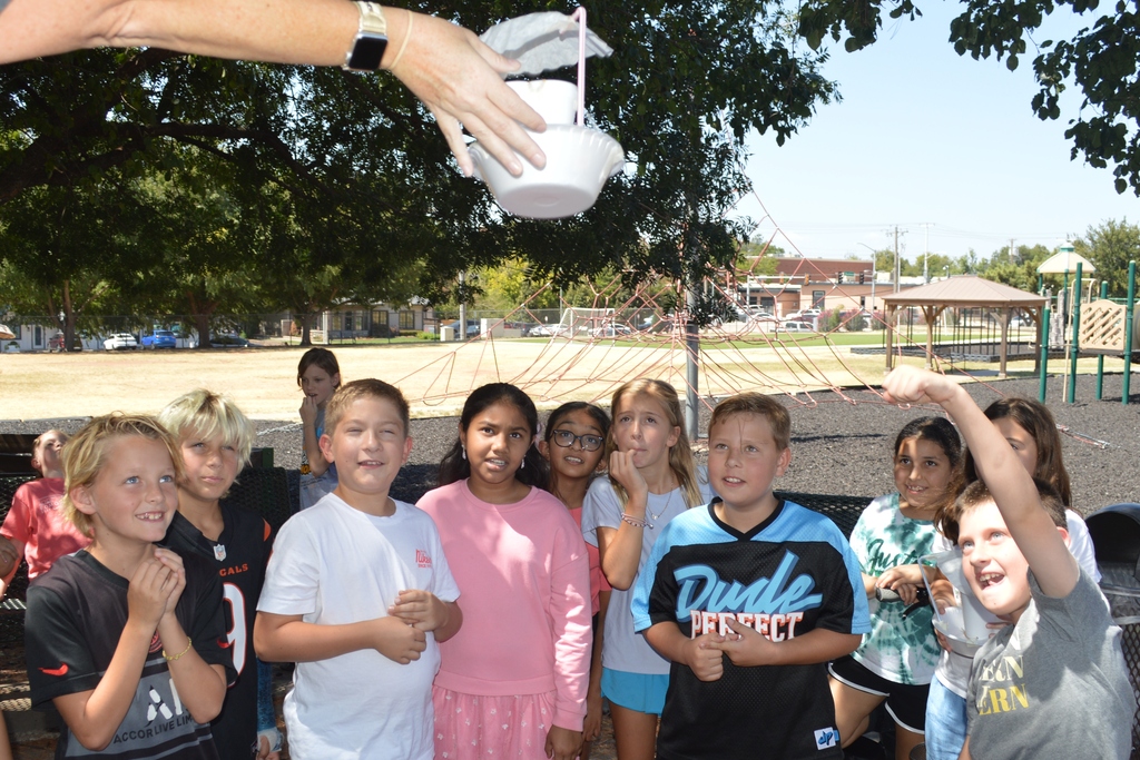 Fourth Graders waiting for an egg drop capsule to be dropped