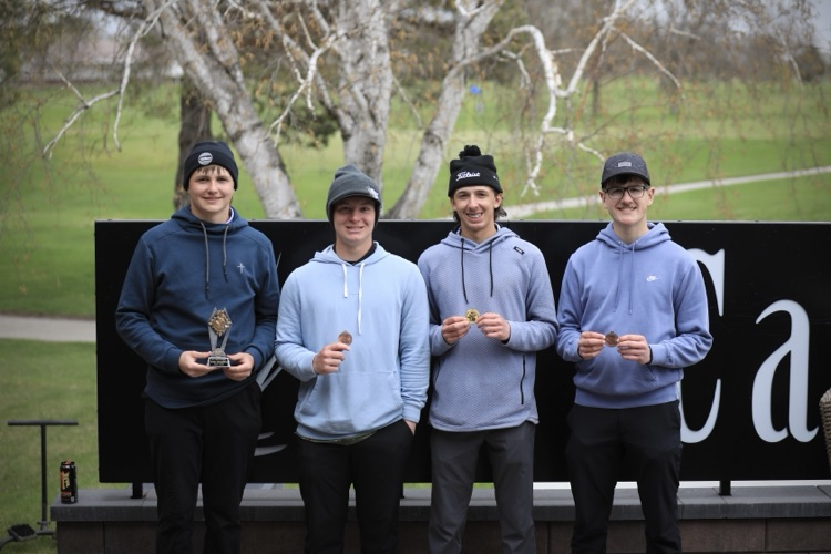 boys golf