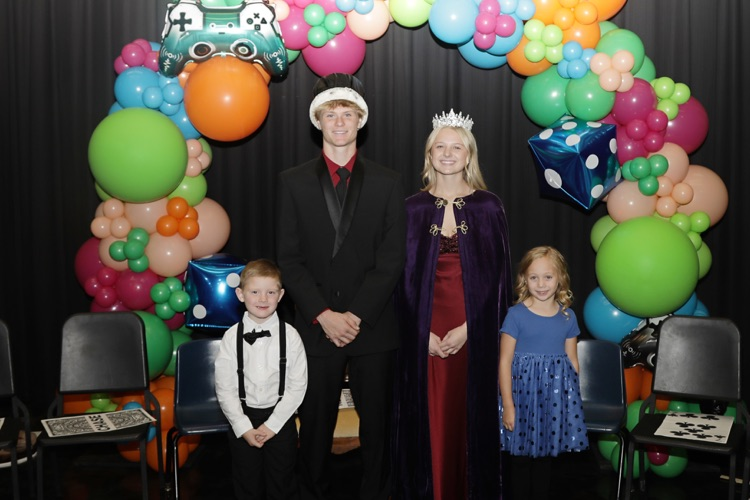 king and Queen